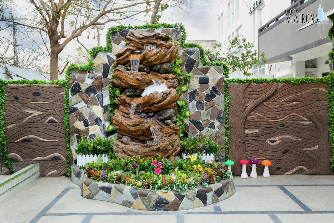 Hotel Mairona Gulberg Lahaur Zewnętrze zdjęcie